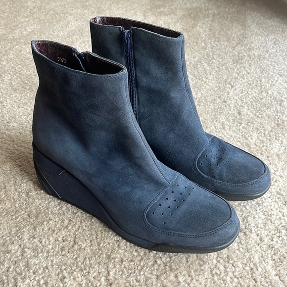 navy wedge ankle boots